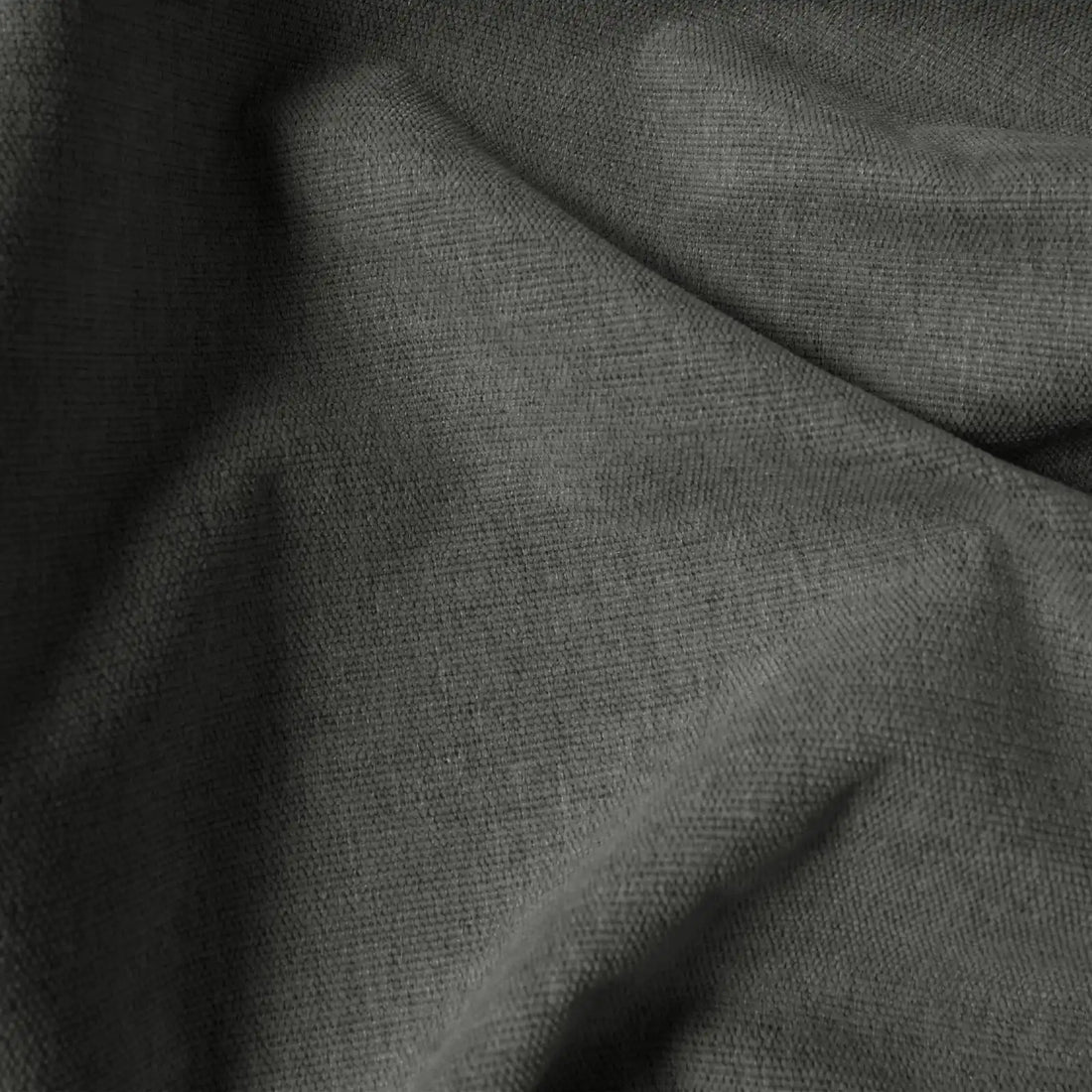 Alex-20 Warm Black
