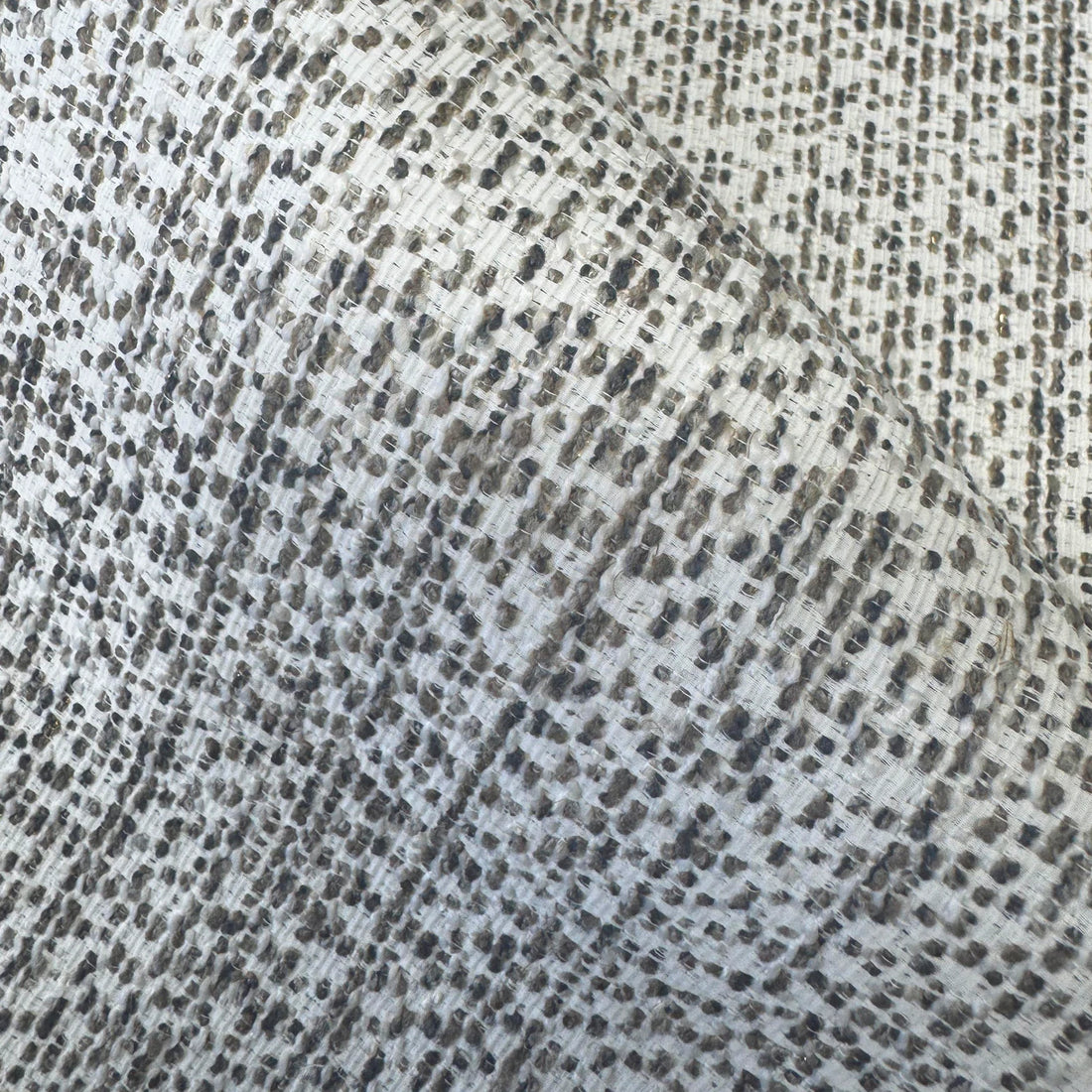 Dale-4 Gray Brown