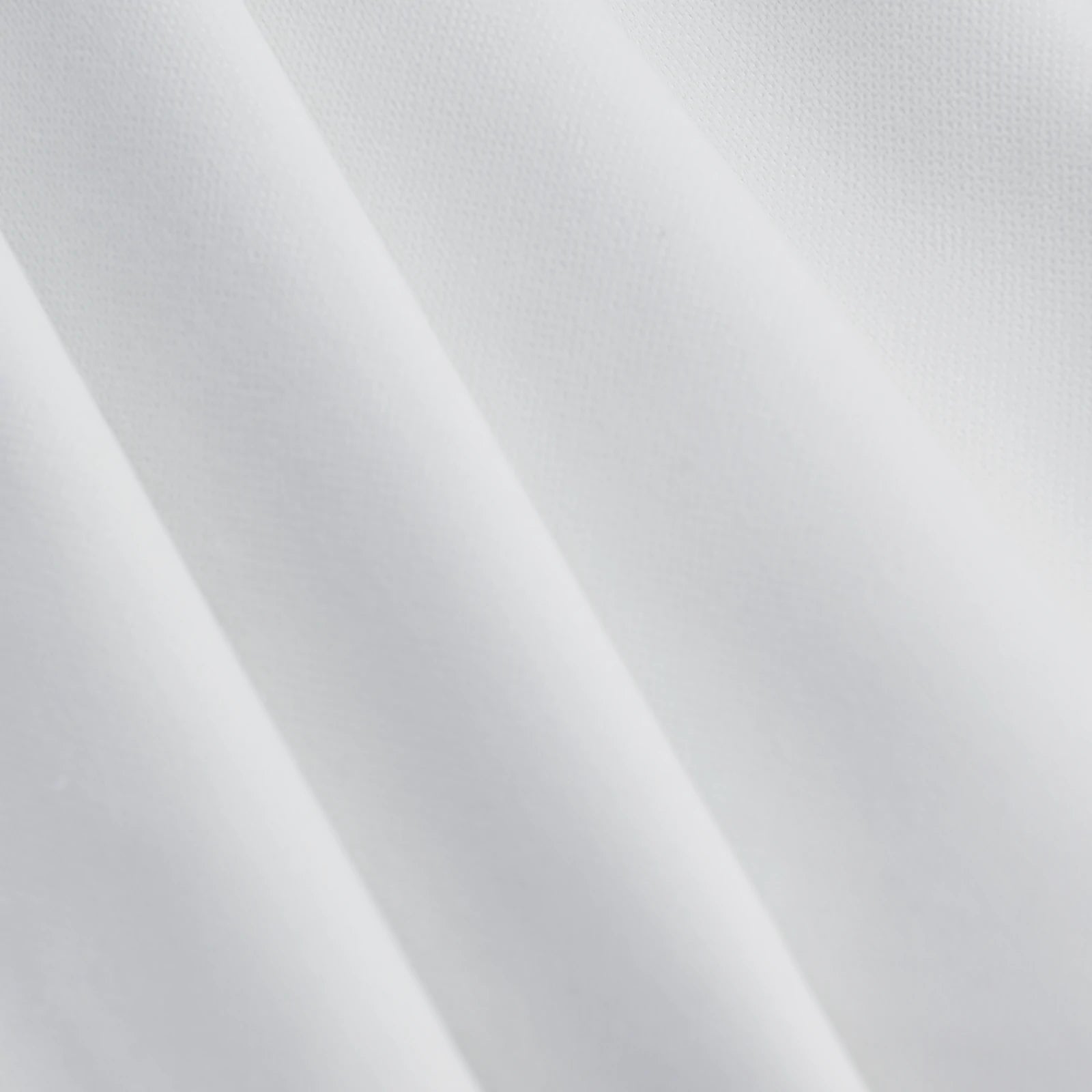 Gavin-1 White