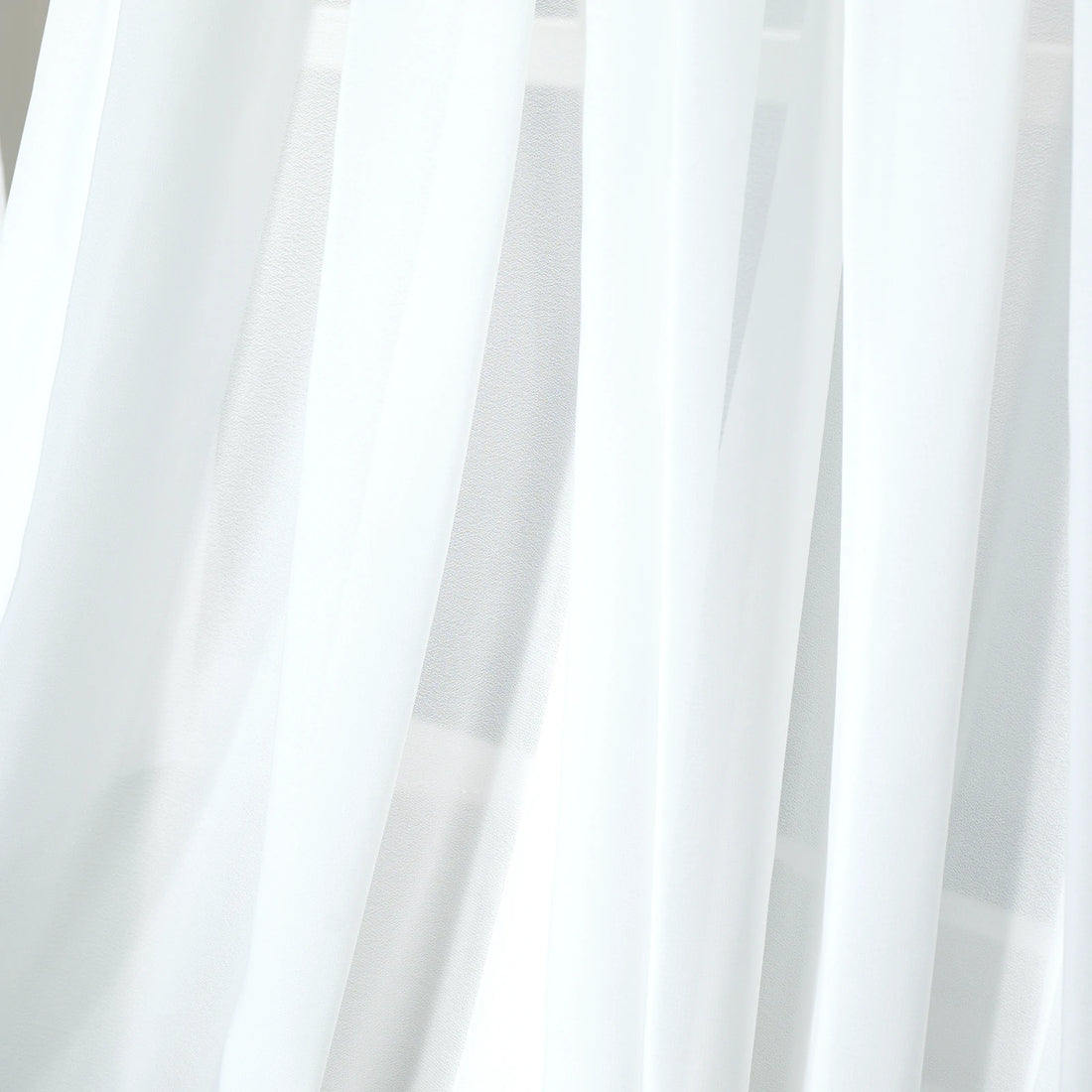 Lola curtains details