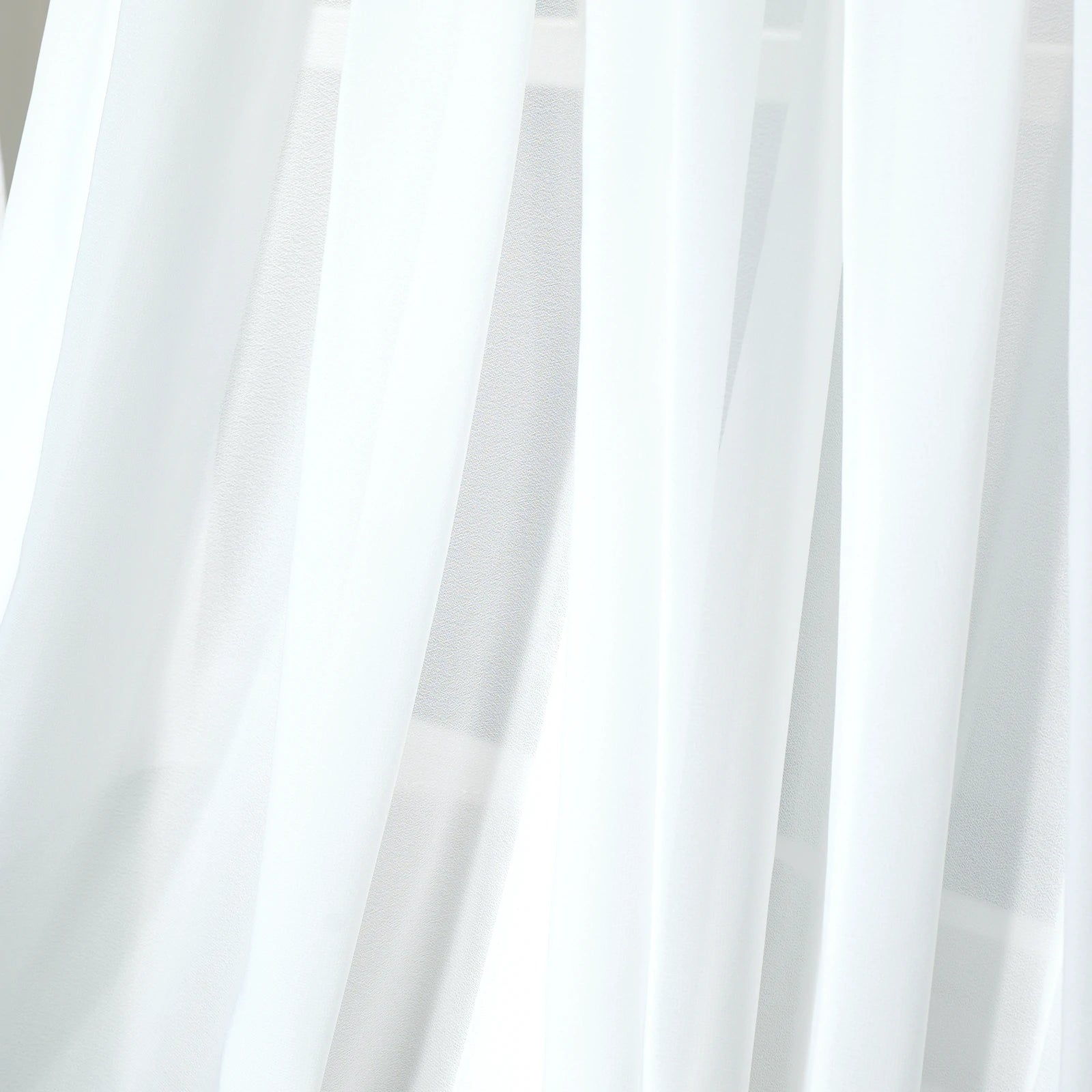 Lola curtains details