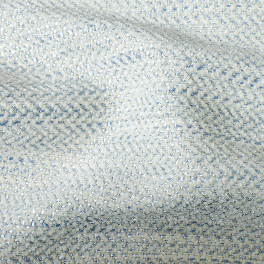 Clement-4 Silver Gray