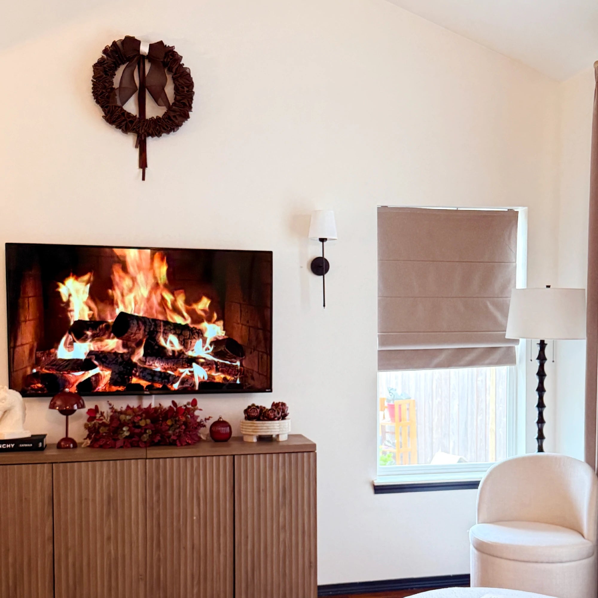 Orion Linen Look 100% Blackout Roman Shades